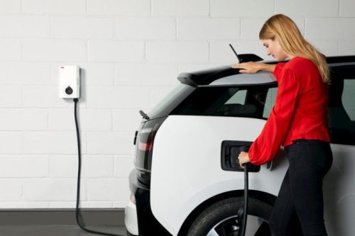 Munkadíj - Elektromos autó töltő telepítése, üzemeltetése, karbantartása