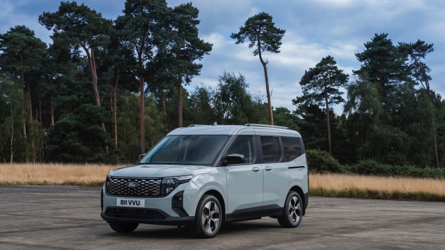 Ford e-Tourneo Courier