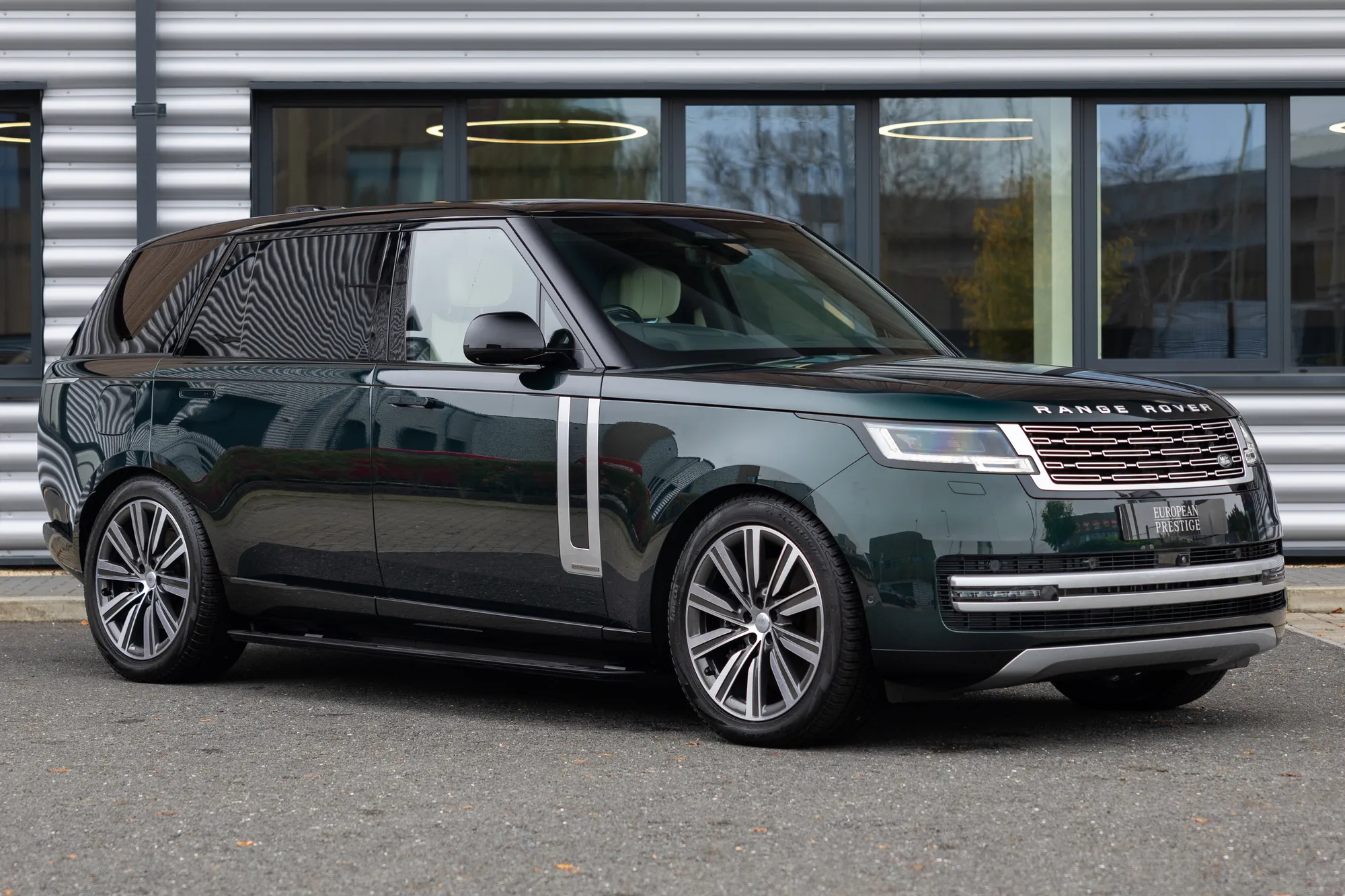 Range Rover P460